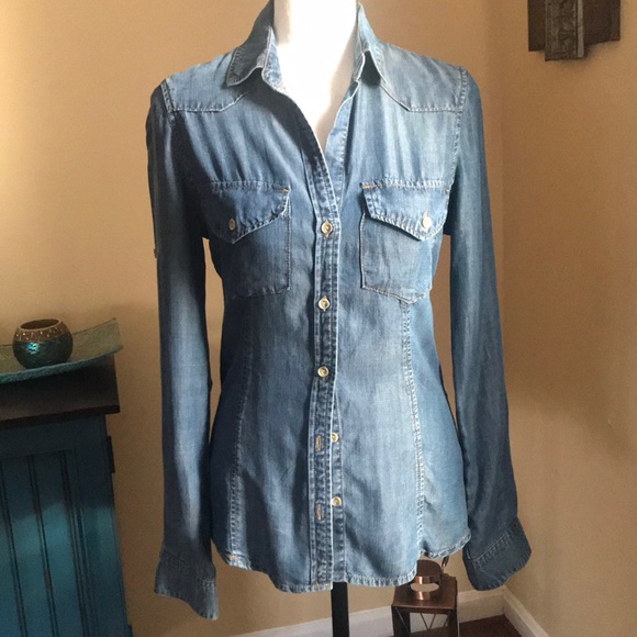 cloth & stone Tops - Cloth & Stone Soft Button Up Collared Shirt